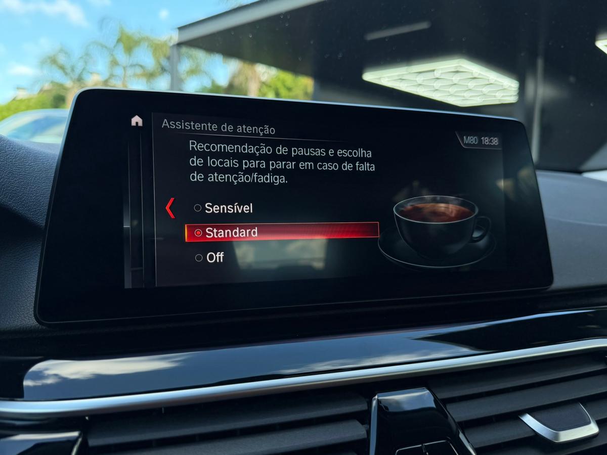 bmw-serie-5-2019-hibrido-a-gasolina-1998cc