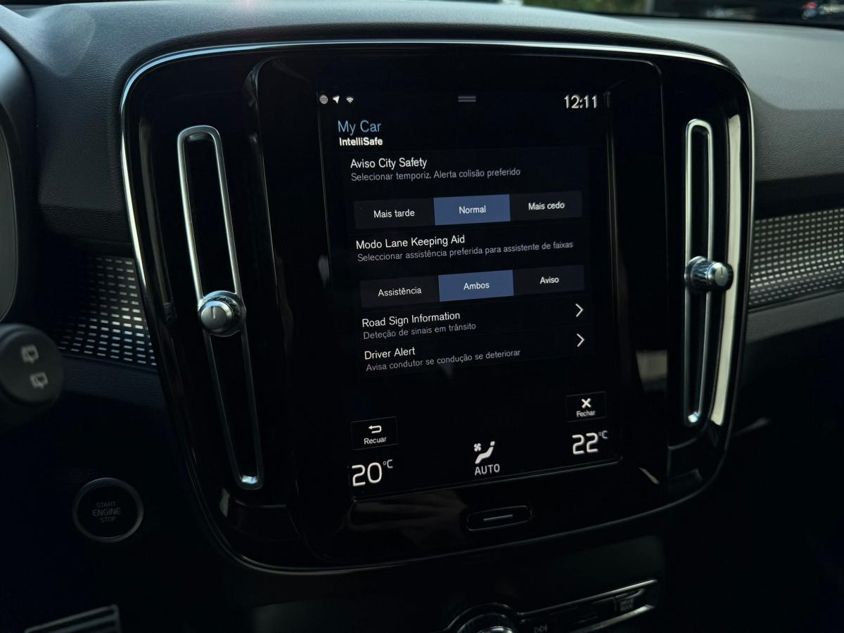 volvo-xc40-2022-hibrido-a-gasolina-1477cc