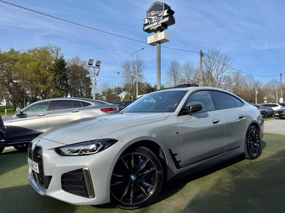 bmw-i4-2022-eletrico-500cc