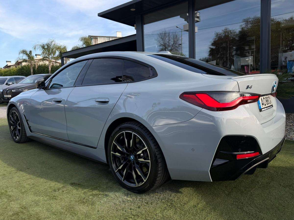 bmw-i4-2022-eletrico-500cc