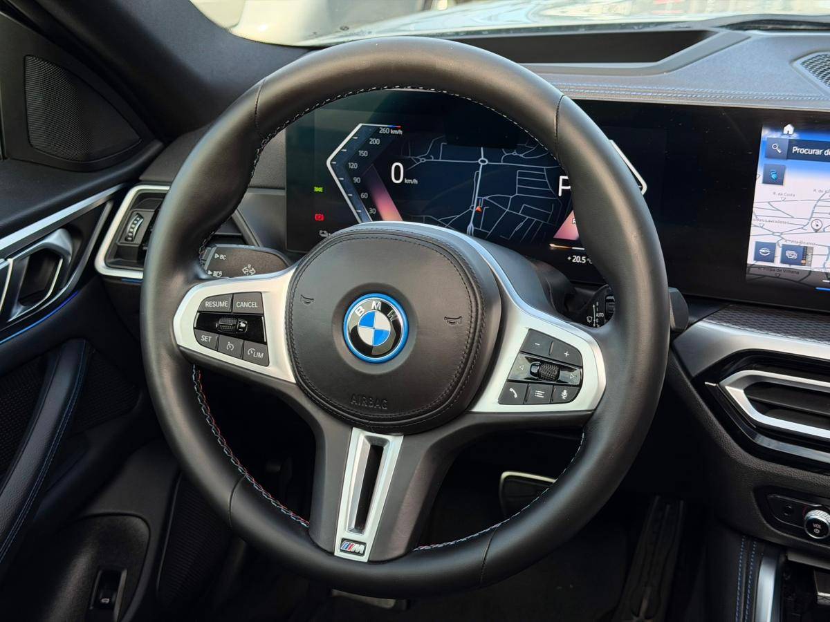 bmw-i4-2022-eletrico-500cc