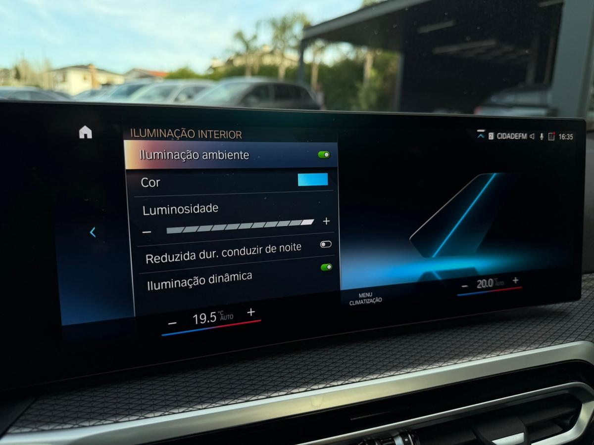 bmw-i4-2022-eletrico-500cc