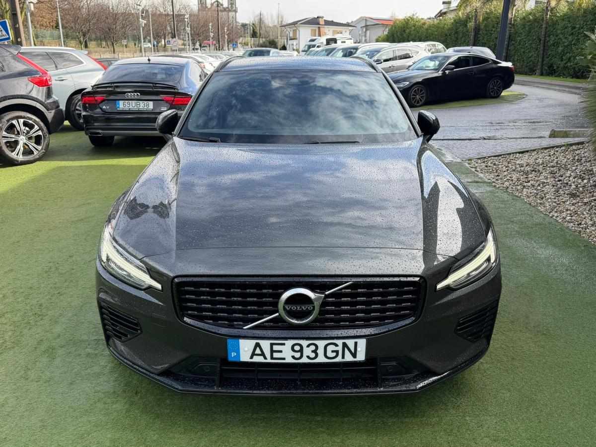 volvo-v60-2020-hibrido-a-gasolina-1969cc