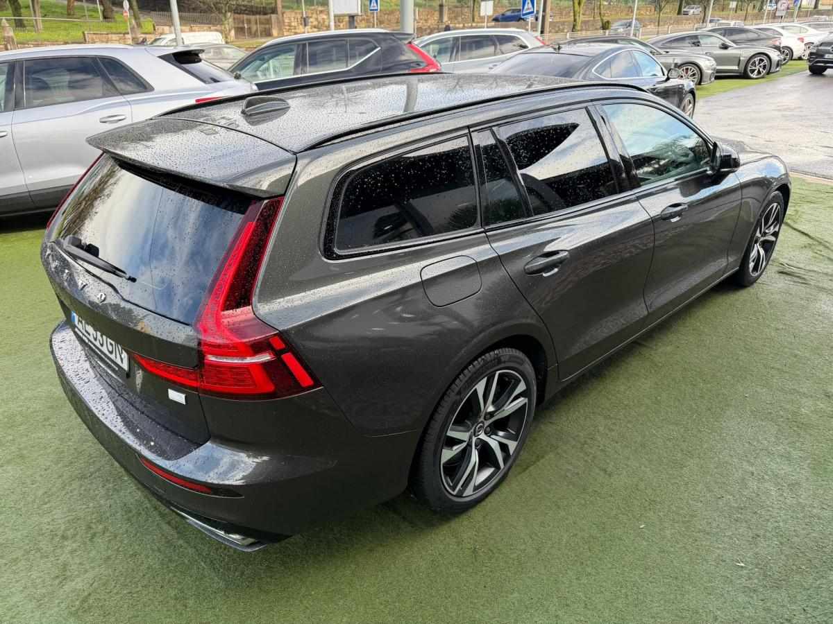 volvo-v60-2020-hibrido-a-gasolina-1969cc