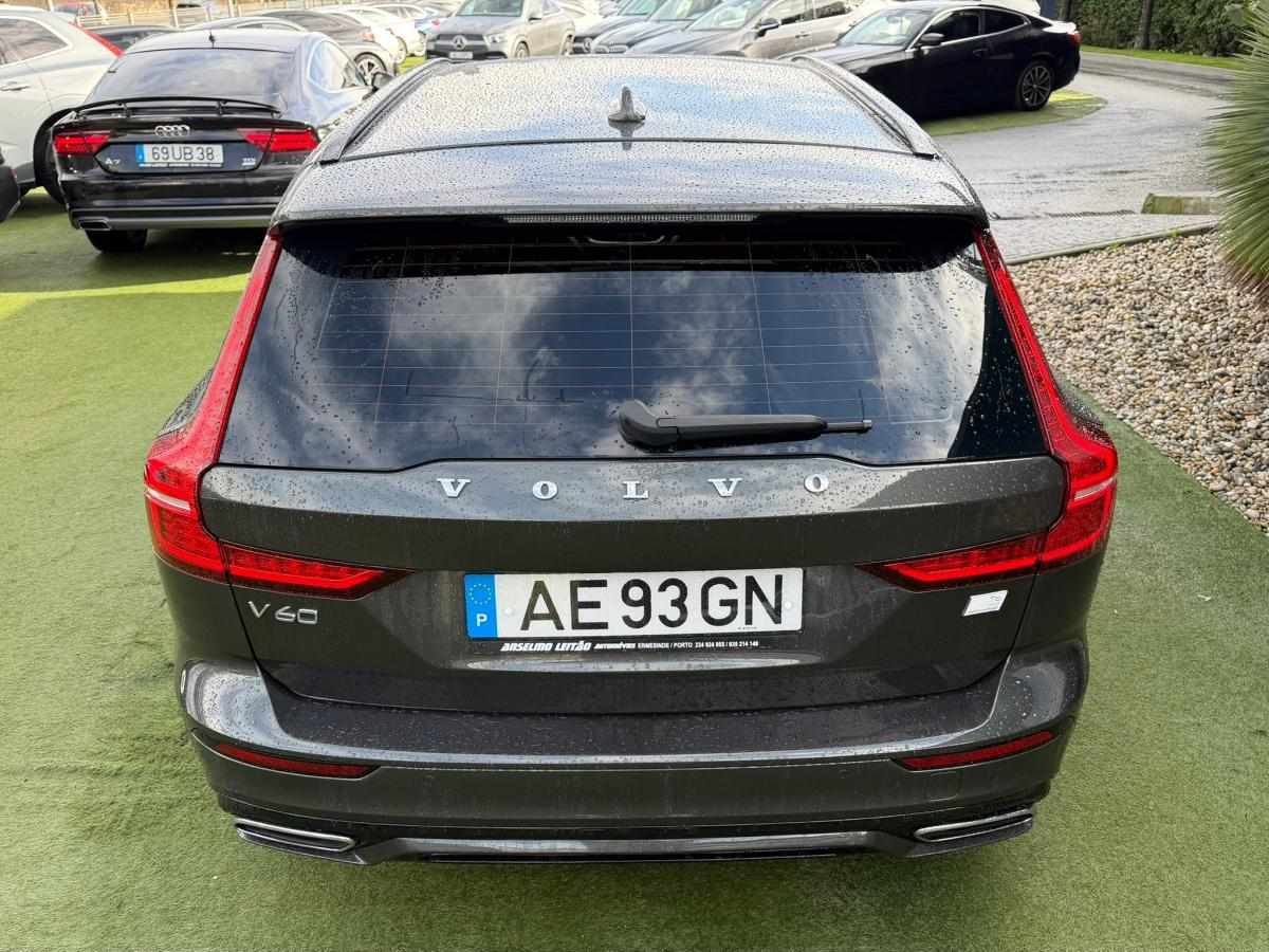 volvo-v60-2020-hibrido-a-gasolina-1969cc