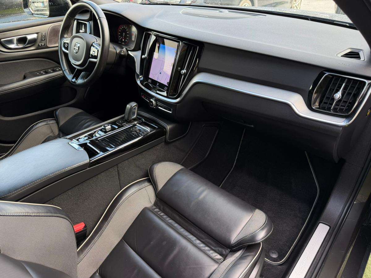 volvo-v60-2020-hibrido-a-gasolina-1969cc