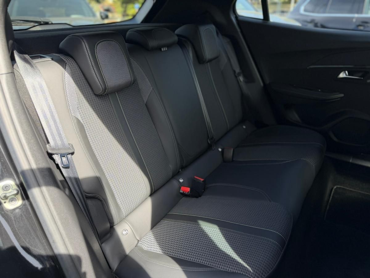 peugeot-2008-2021-eletrico-500cc