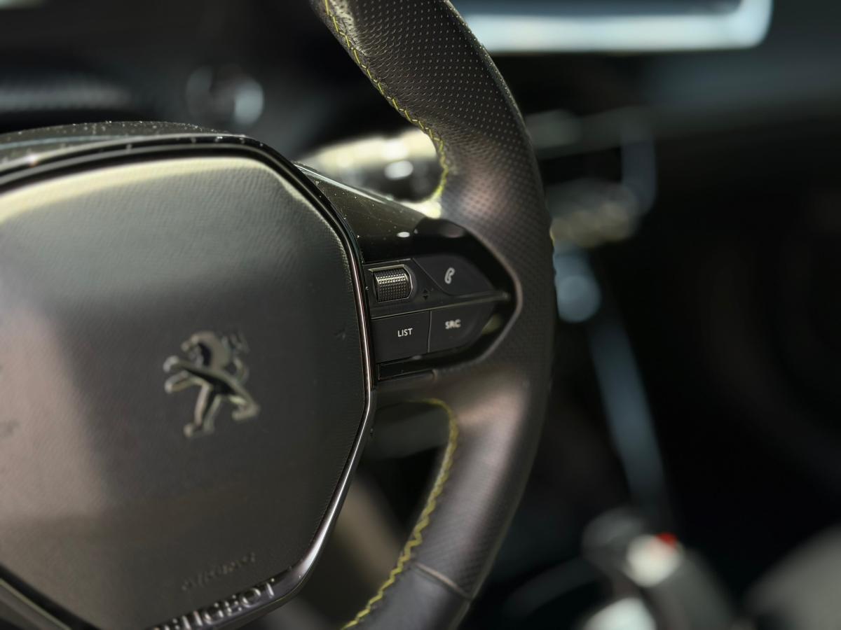 peugeot-2008-2021-eletrico-500cc