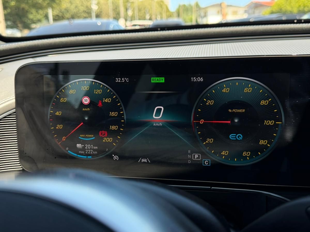 mercedes-benz-eqc-2022-eletrico-500cc
