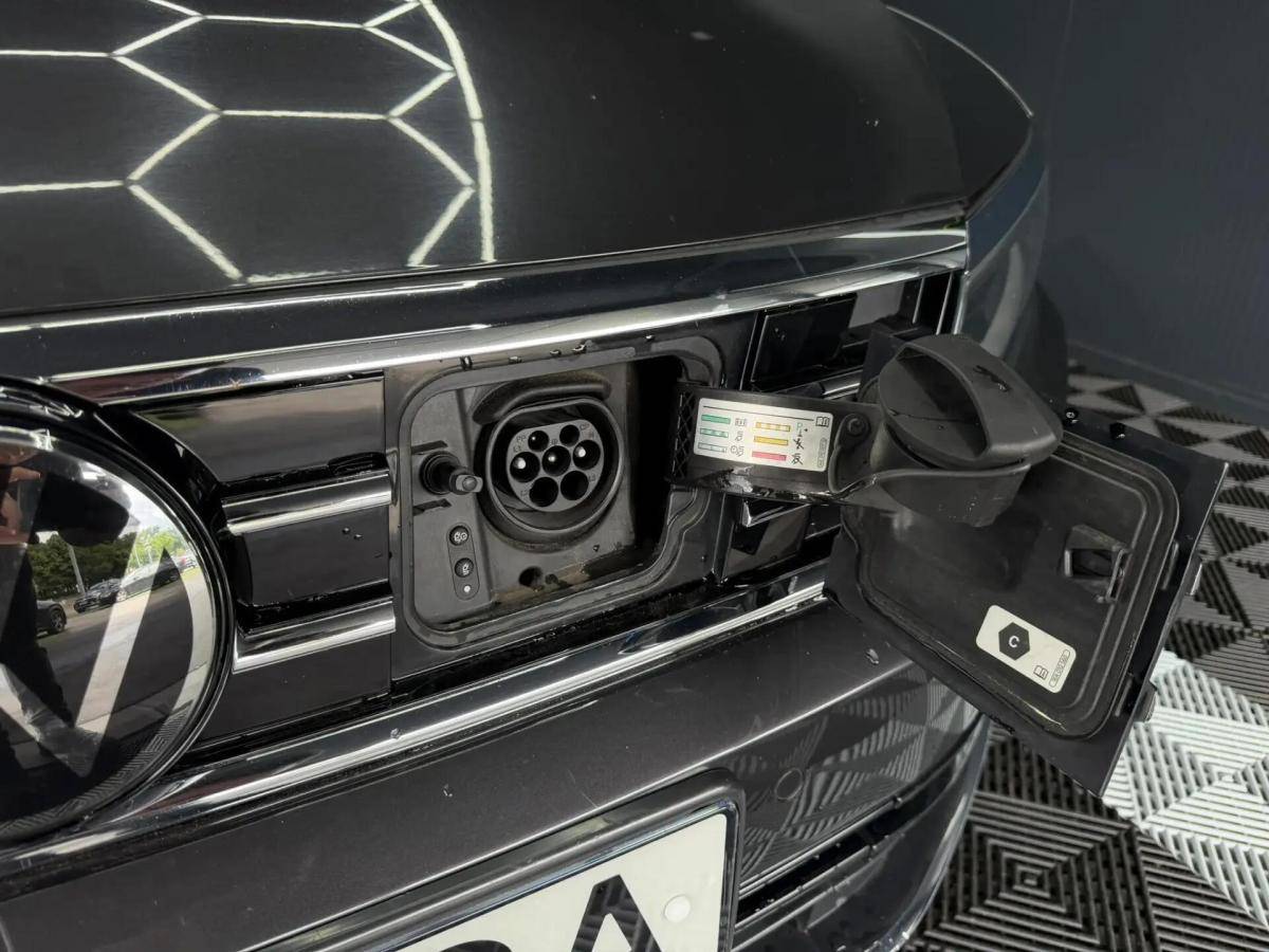 volkswagen-passat-2022-hibrido-a-gasolina-1395cc