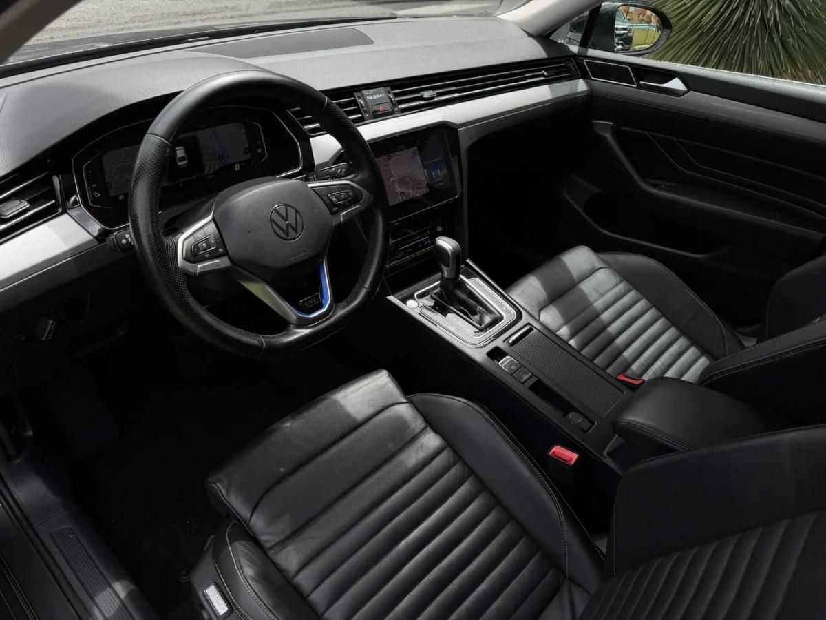 volkswagen-passat-2022-hibrido-a-gasolina-1395cc