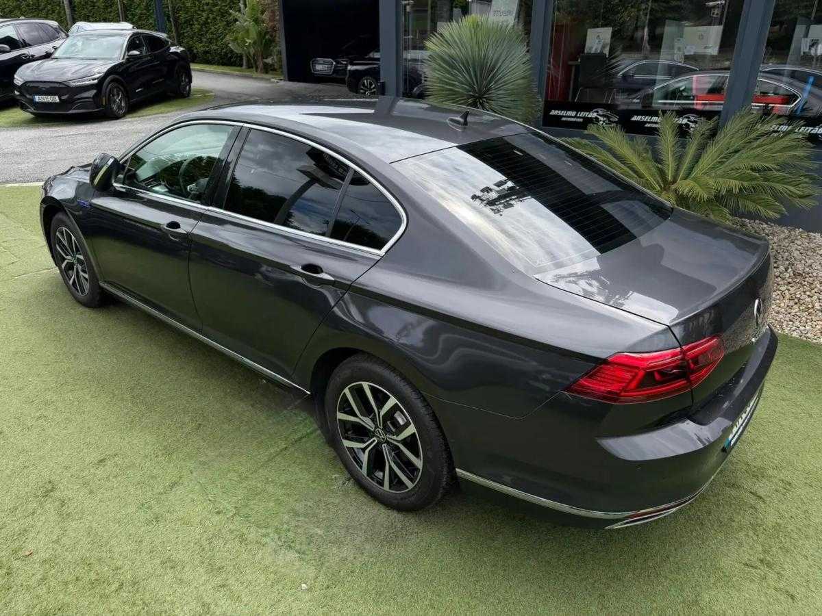 volkswagen-passat-2022-hibrido-a-gasolina-1395cc