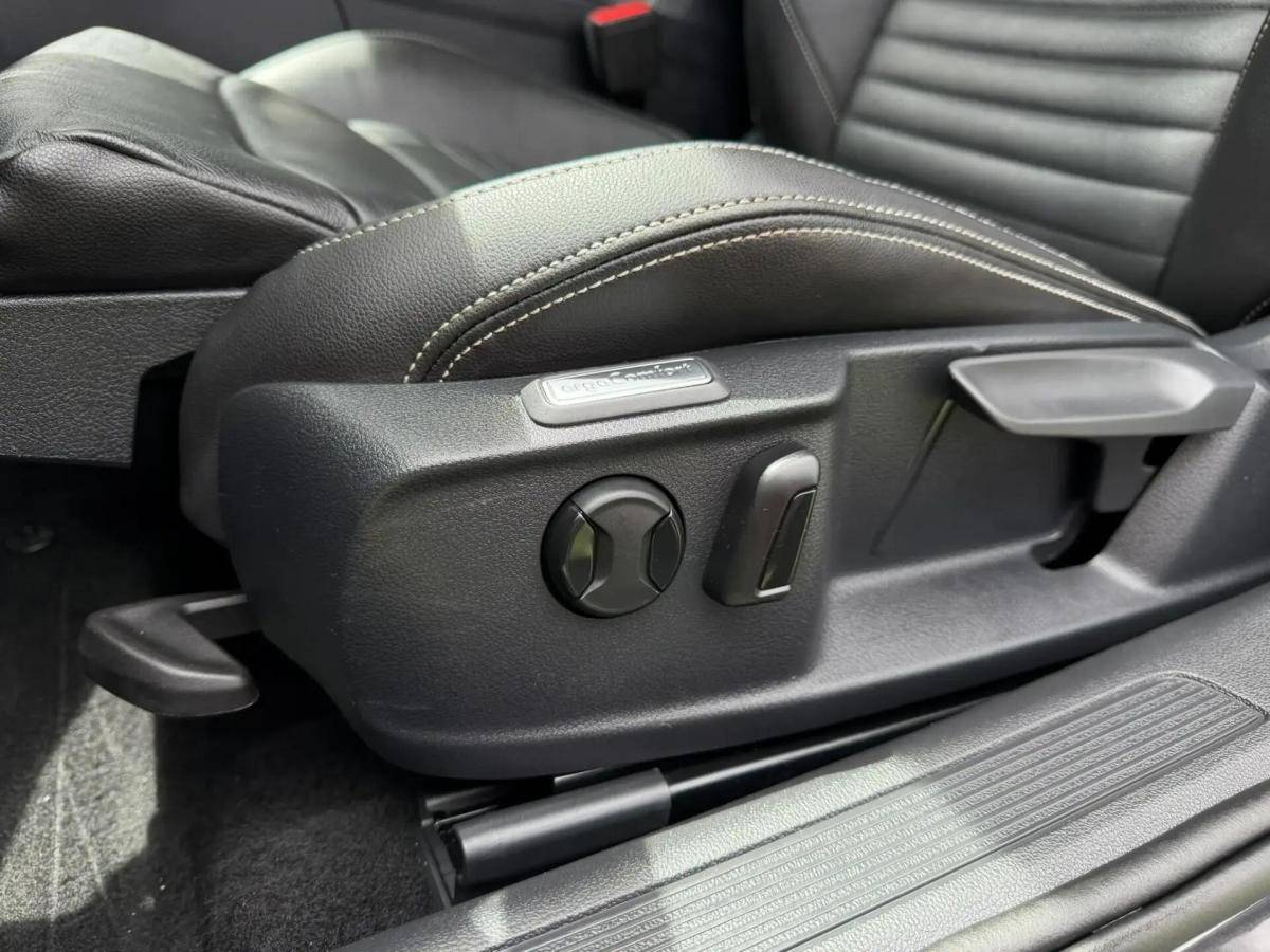 volkswagen-passat-2022-hibrido-a-gasolina-1395cc