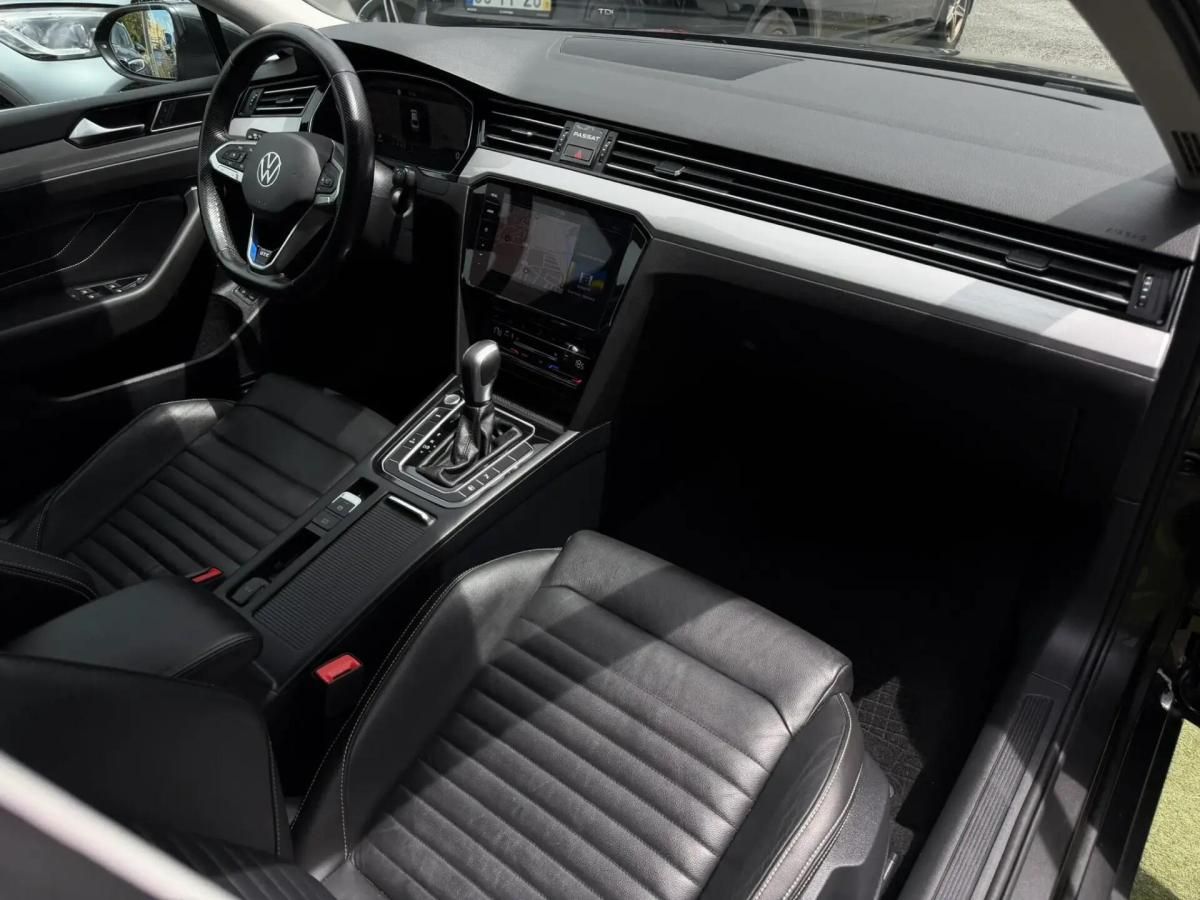 volkswagen-passat-2022-hibrido-a-gasolina-1395cc