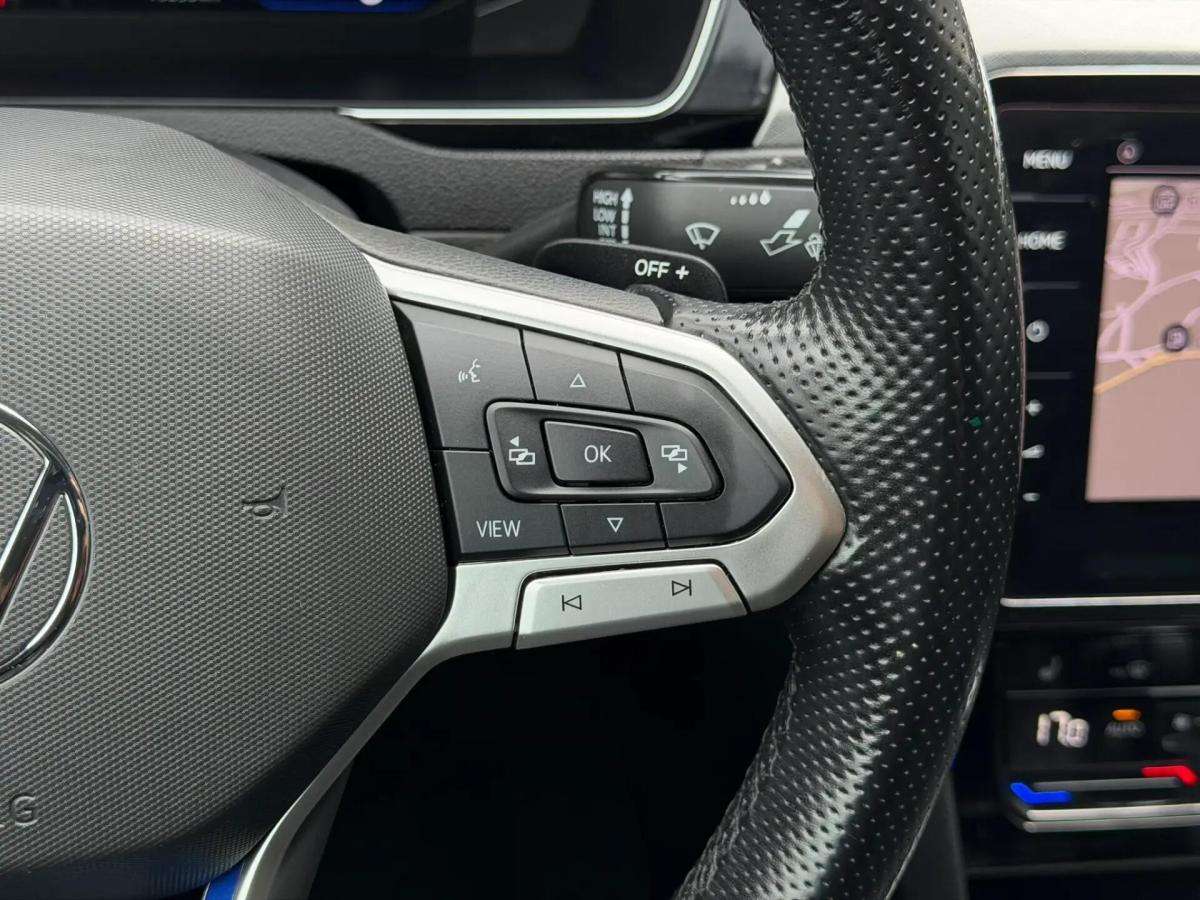 volkswagen-passat-2022-hibrido-a-gasolina-1395cc