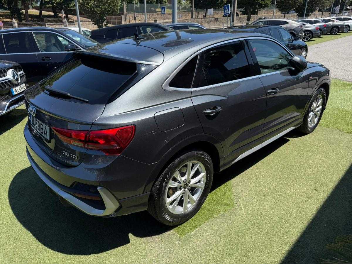 audi-q3-2024-diesel-1968cc