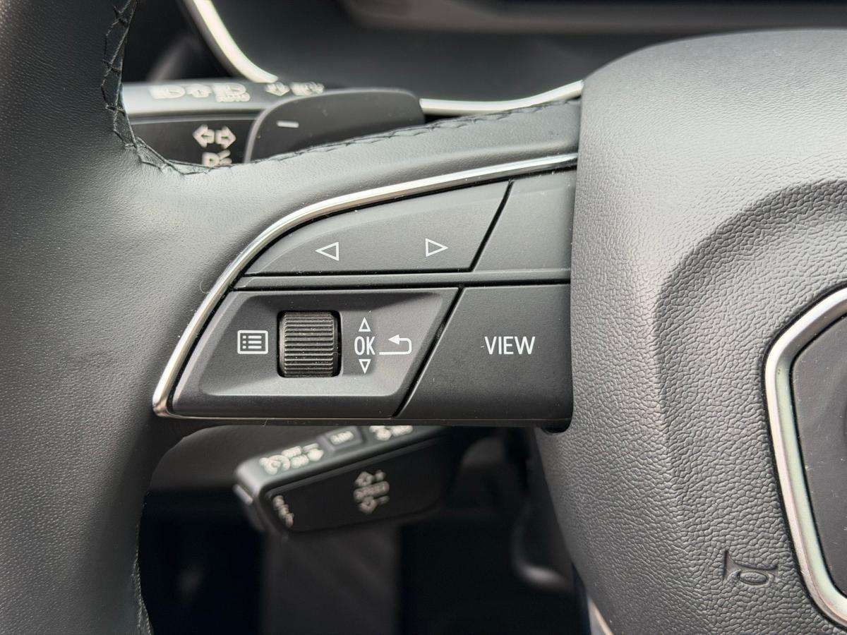 audi-q3-2024-diesel-1968cc