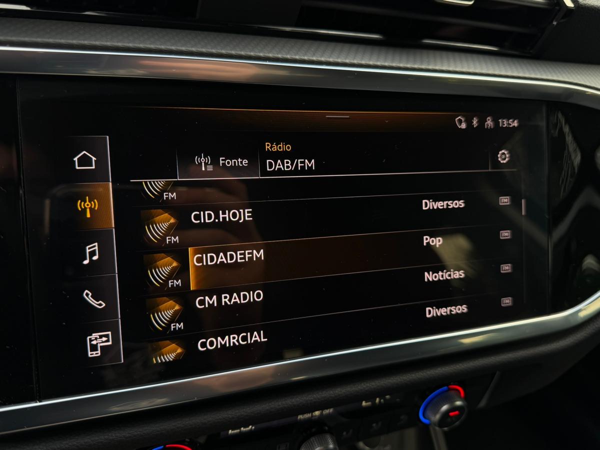 audi-q3-2024-diesel-1968cc