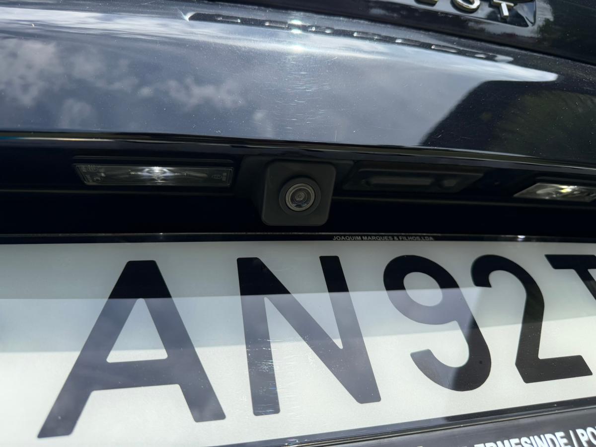 peugeot-3008-2022-hibrido-a-gasolina-1598cc
