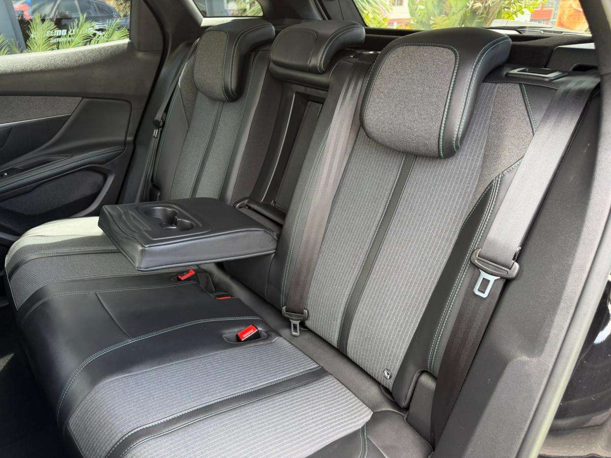 peugeot-3008-2022-hibrido-a-gasolina-1598cc