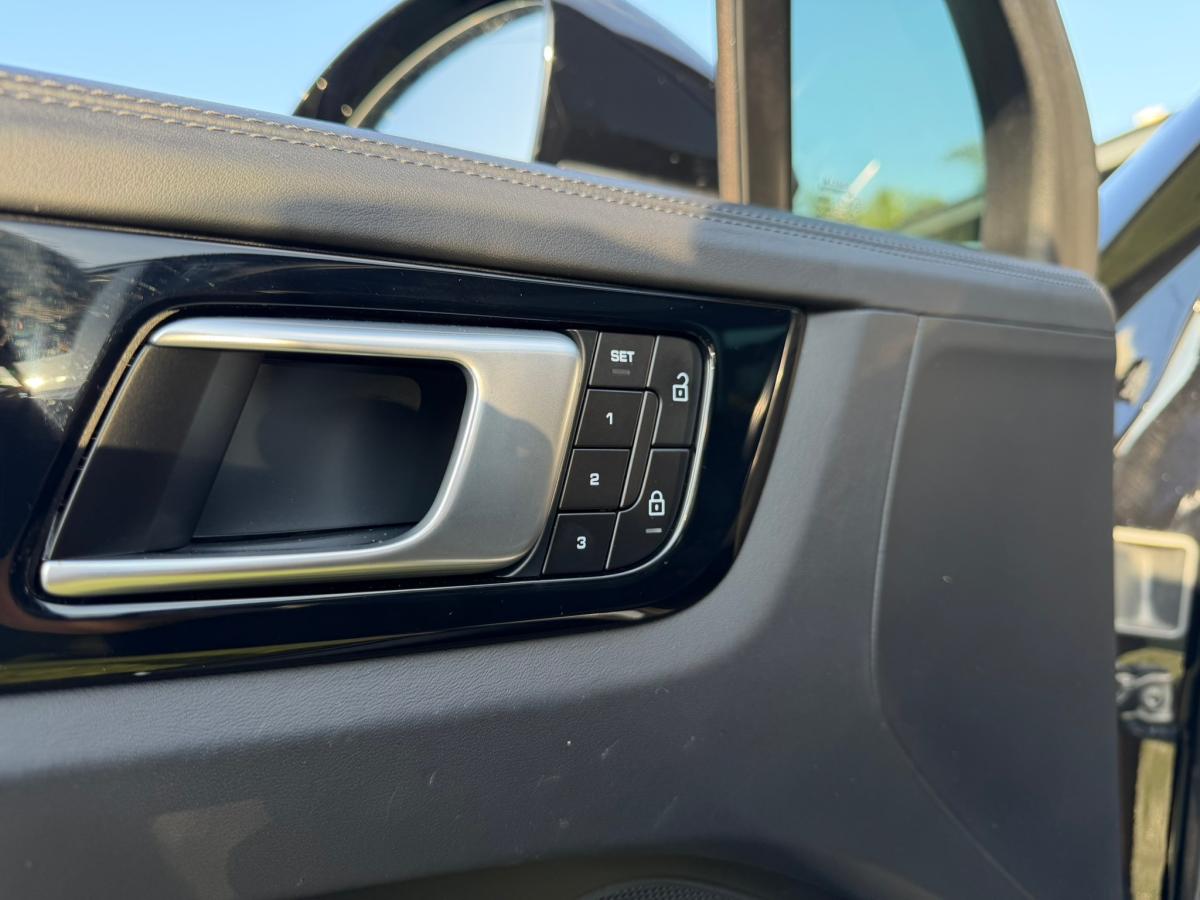 porsche-cayenne-2021-hibrido-a-gasolina-2995cc