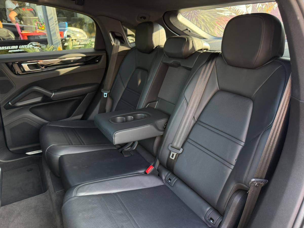 porsche-cayenne-2021-hibrido-a-gasolina-2995cc