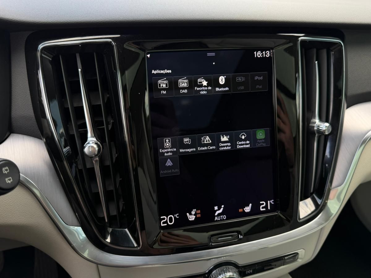 volvo-v60-2021-hibrido-a-gasolina-1969cc