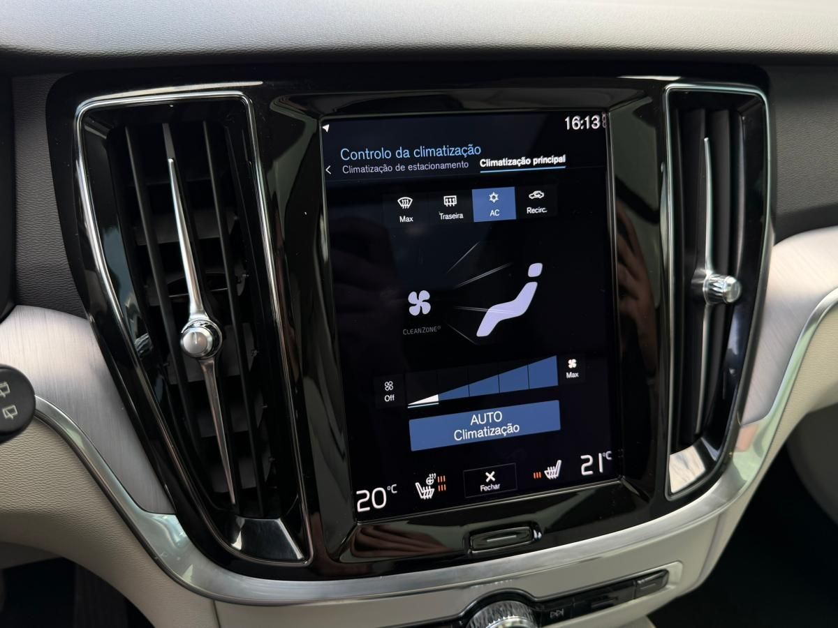 volvo-v60-2021-hibrido-a-gasolina-1969cc