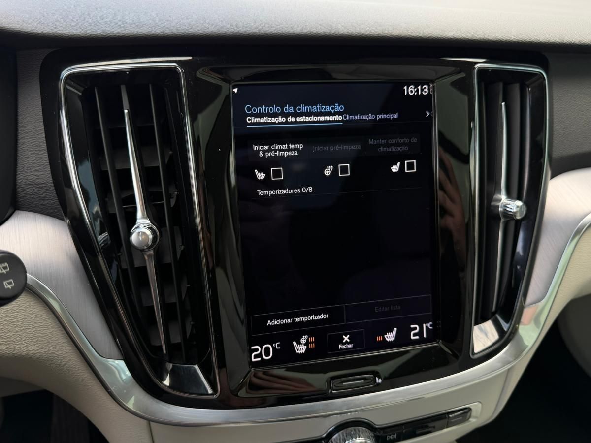 volvo-v60-2021-hibrido-a-gasolina-1969cc