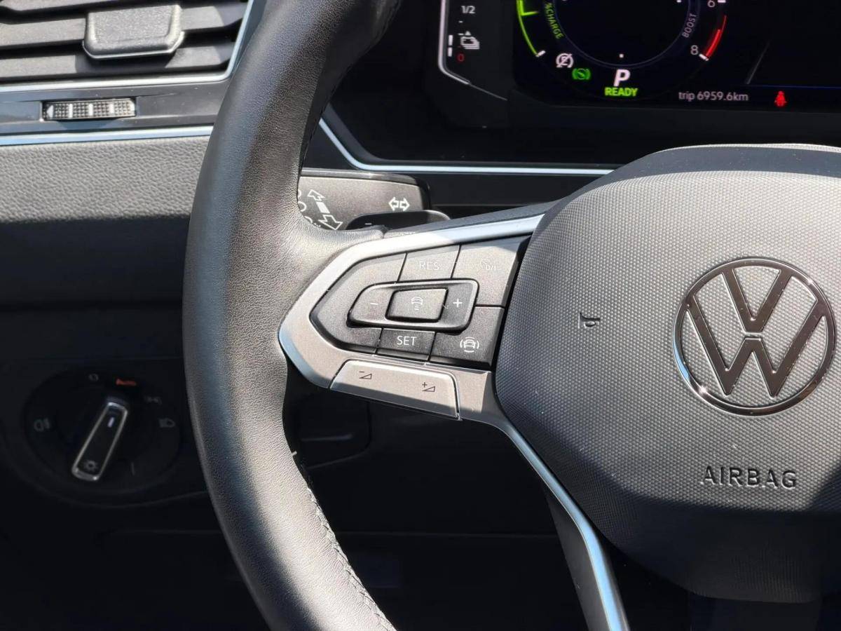 volkswagen-tiguan-2022-hibrido-a-gasolina-1395cc