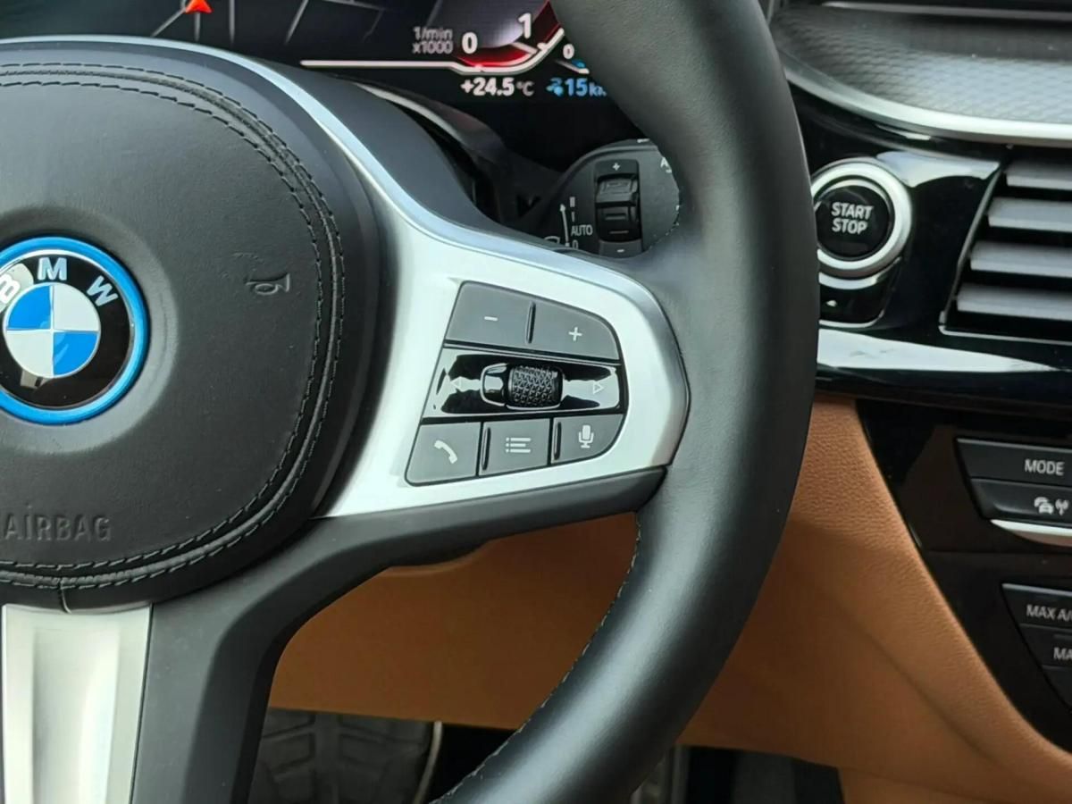 bmw-serie-5-2022-hibrido-a-gasolina-1998cc