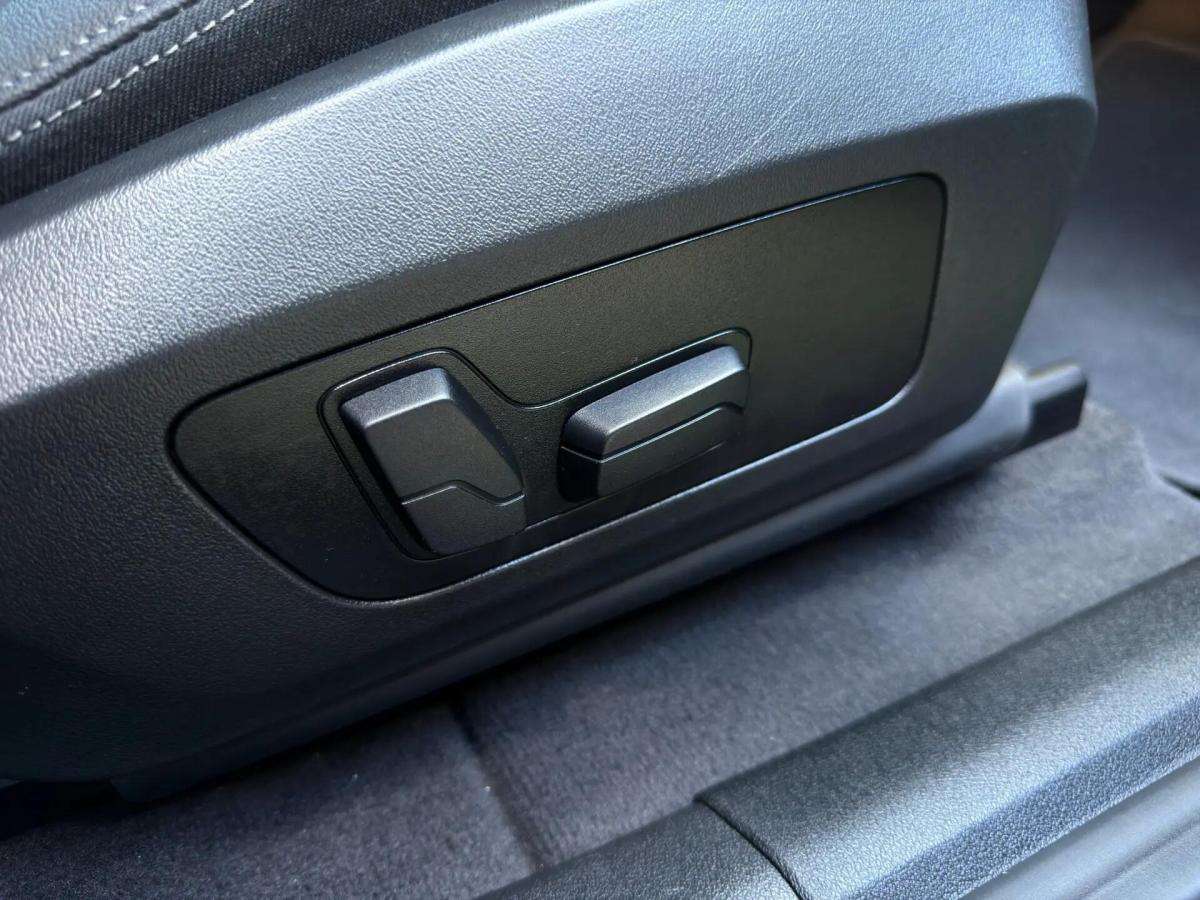 bmw-x1-2023-hibrido-a-gasolina-1499cc