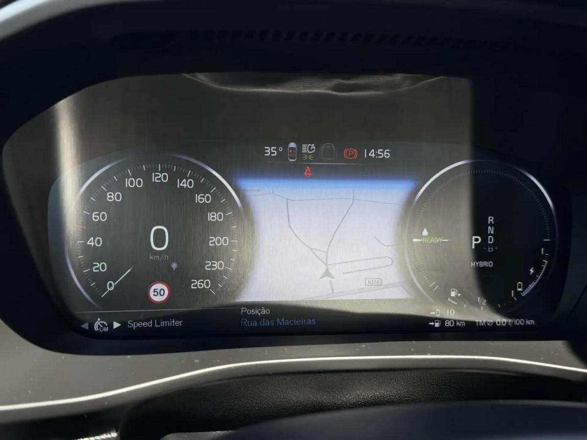 volvo-xc40-2021-hibrido-a-gasolina-1477cc