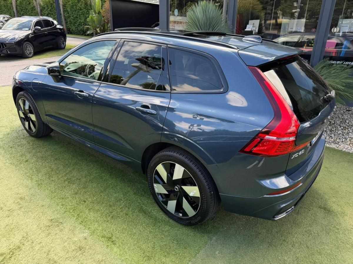 volvo-xc60-2023-hibrido-a-gasolina-1969cc