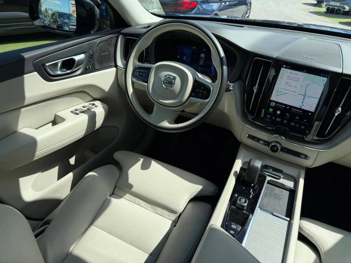 volvo-xc60-2023-hibrido-a-gasolina-1969cc