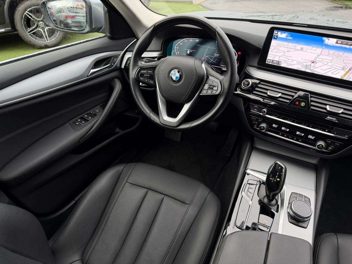 bmw-serie-5-2023-diesel-1995cc