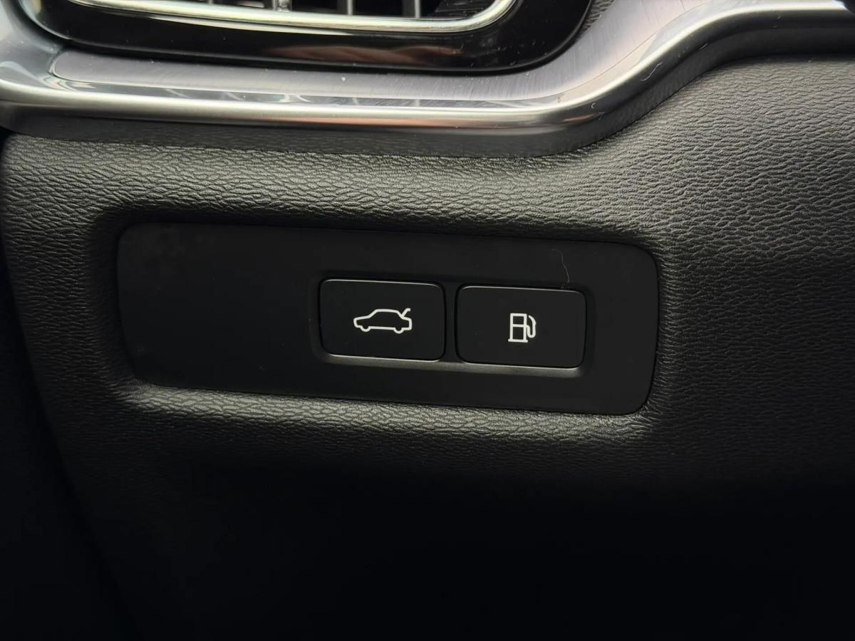 volvo-v60-2024-hibrido-a-gasolina-1969cc