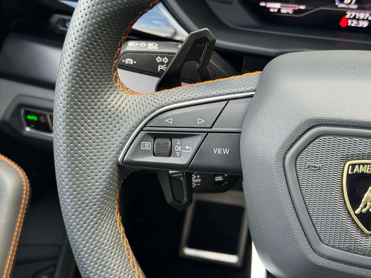 lamborghini-urus-2022-gasolina-3996cc