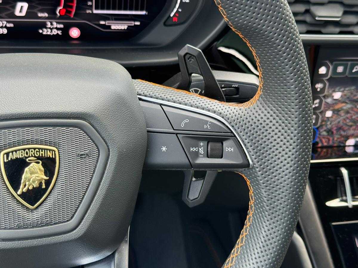 lamborghini-urus-2022-gasolina-3996cc