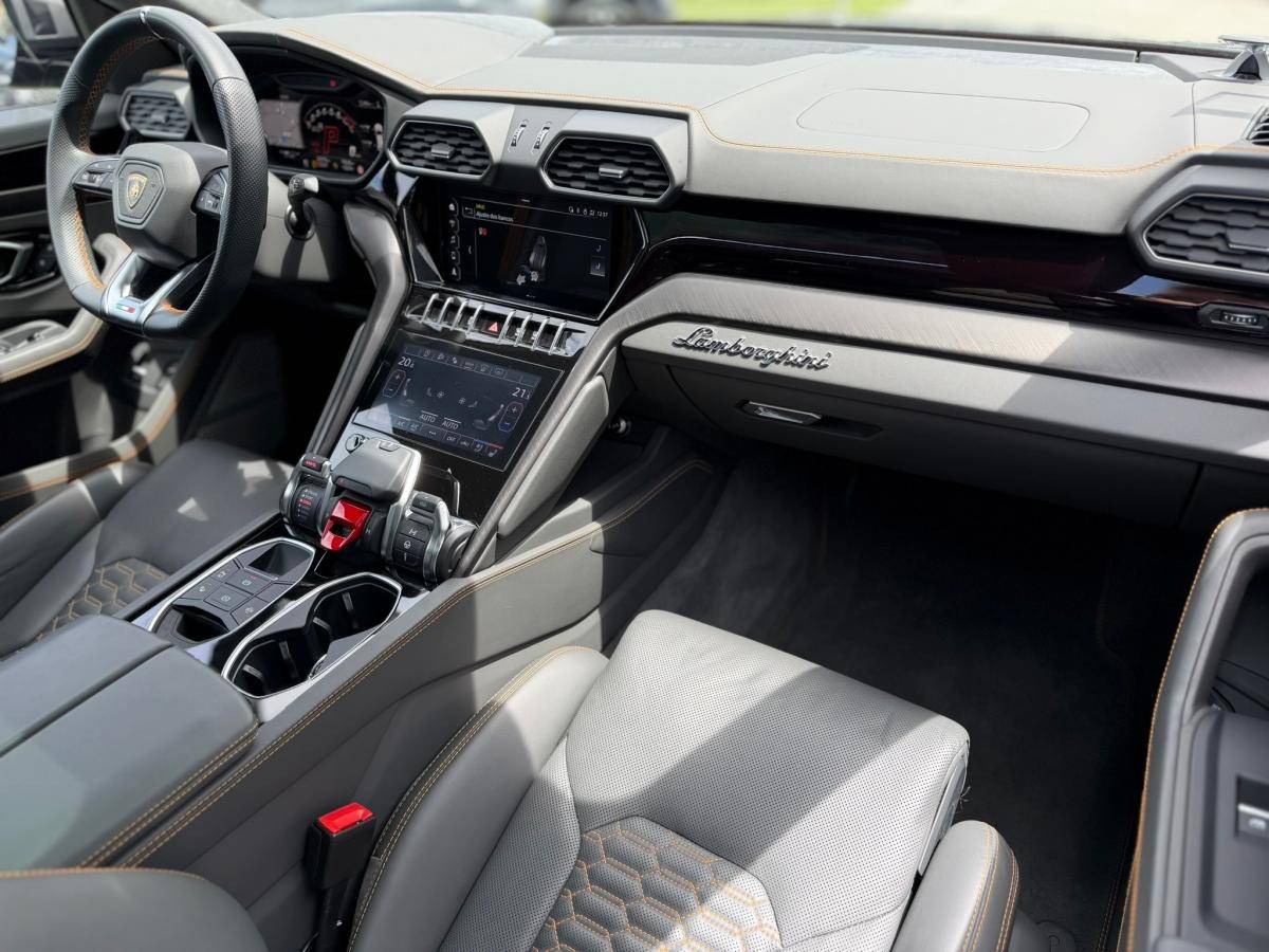 lamborghini-urus-2022-gasolina-3996cc