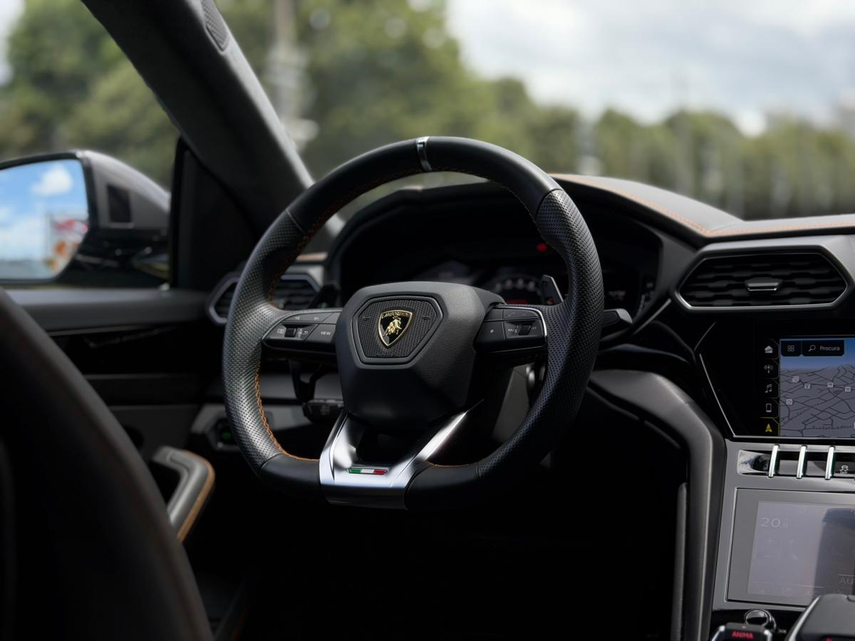 lamborghini-urus-2022-gasolina-3996cc