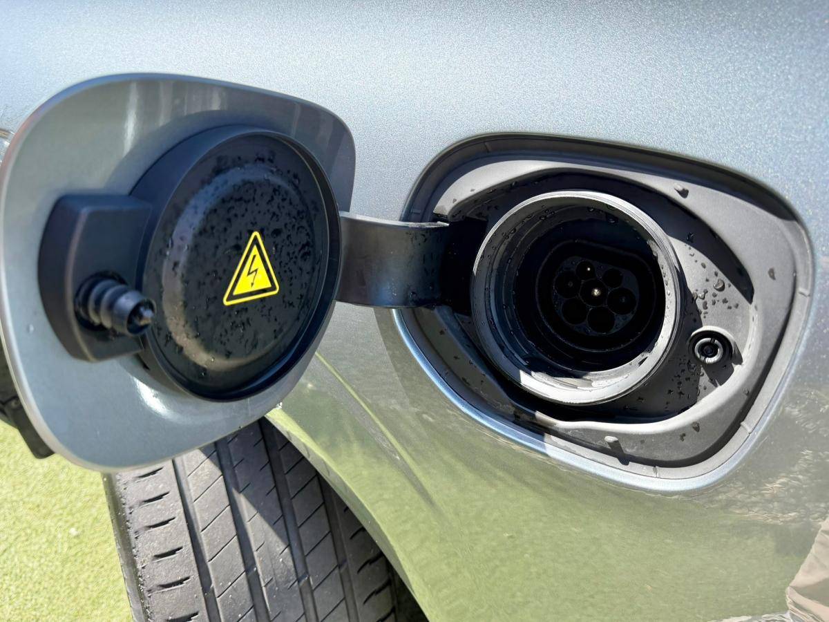 volvo-xc60-2020-hibrido-a-gasolina-1969cc