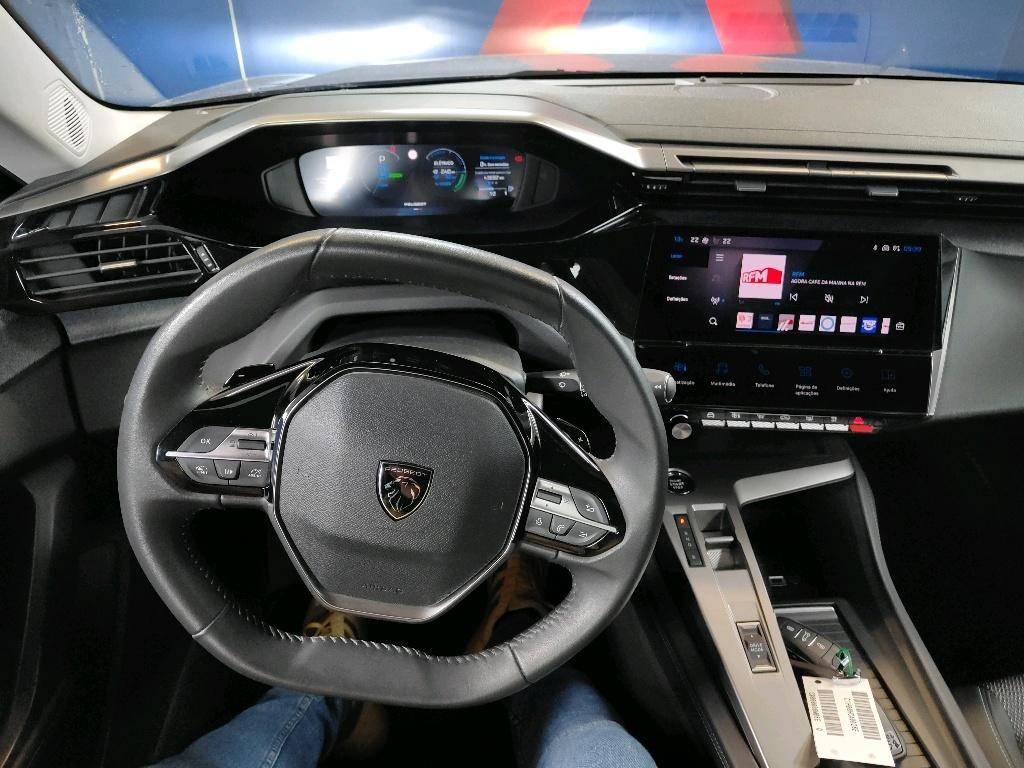peugeot-308-sw-2023-hibrido-a-gasolina-1598cc
