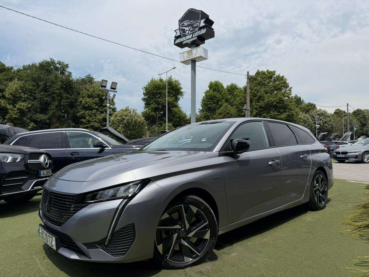 peugeot-308-sw-2023-hibrido-a-gasolina-1598cc