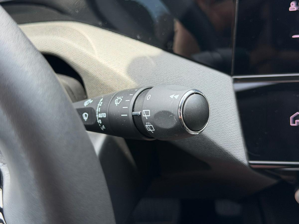 peugeot-308-sw-2023-hibrido-a-gasolina-1598cc