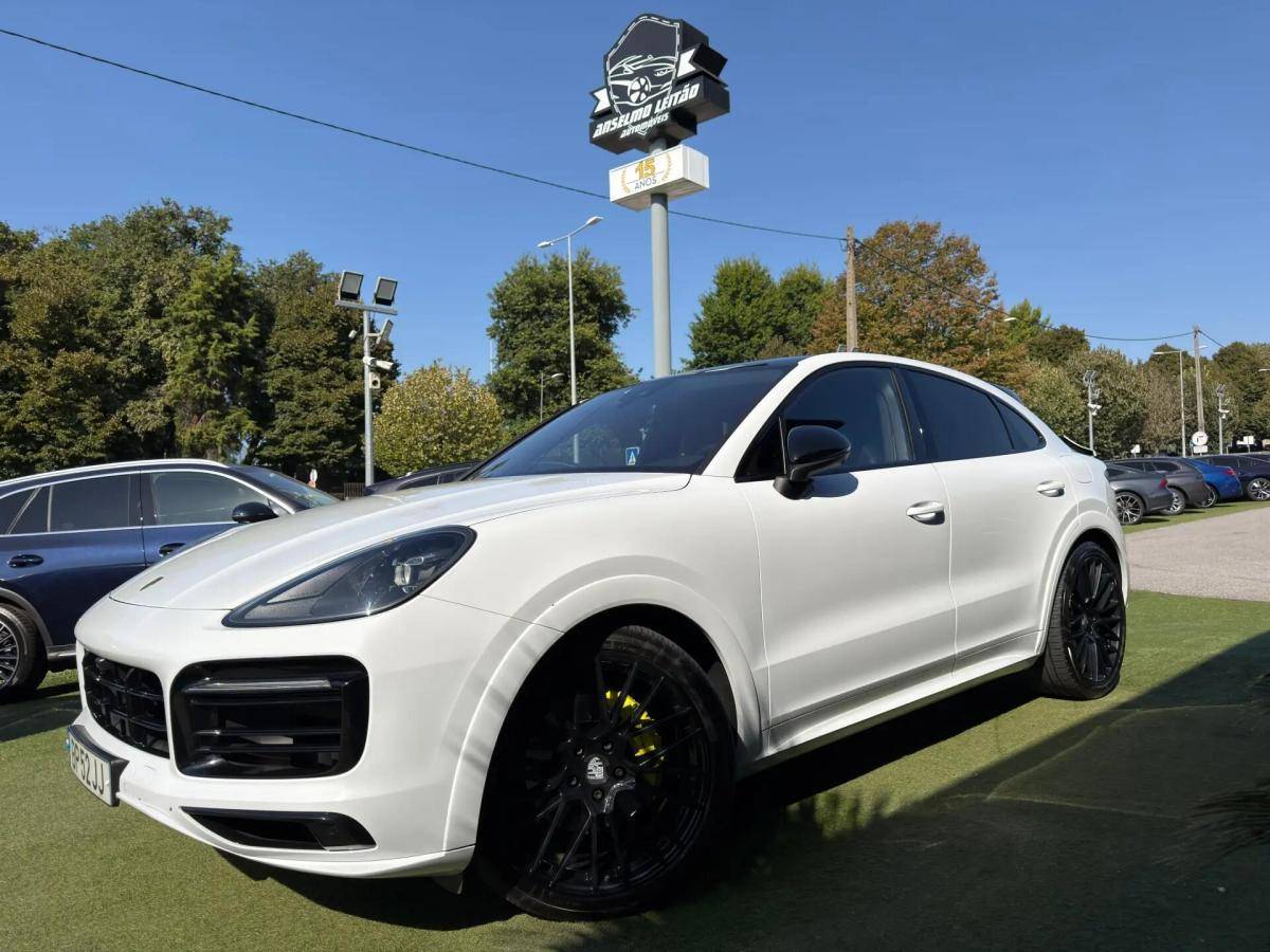 porsche-cayenne-2020-hibrido-a-gasolina-2995cc