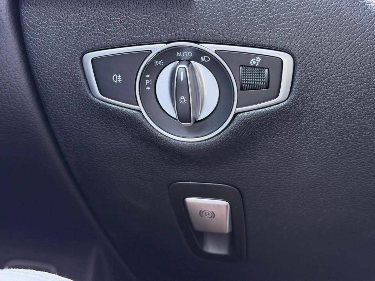 mercedes-benz-eqc-2022-eletrico-0cc