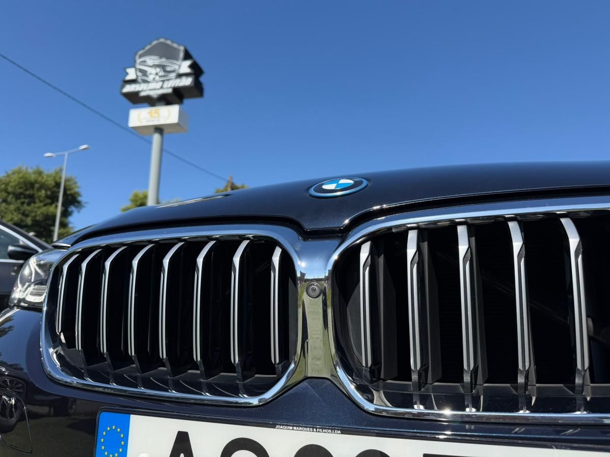 bmw-serie-5-2022-hibrido-a-gasolina-1998cc