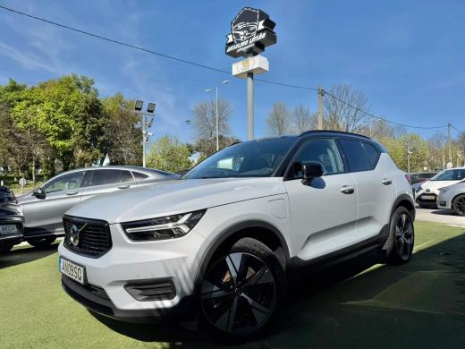 volvo-xc40-2022-hibrido-a-gasolina-1477cc