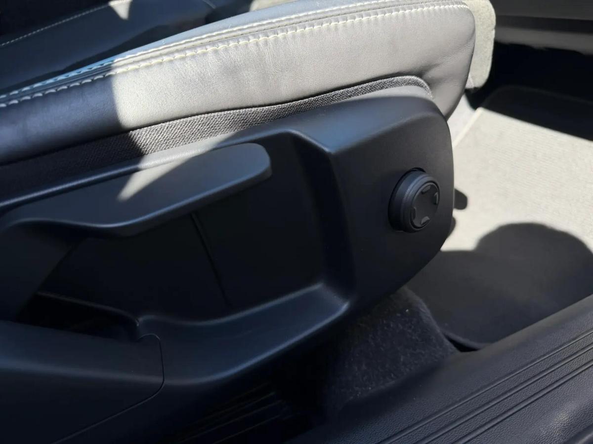 volvo-xc40-2022-hibrido-a-gasolina-1477cc